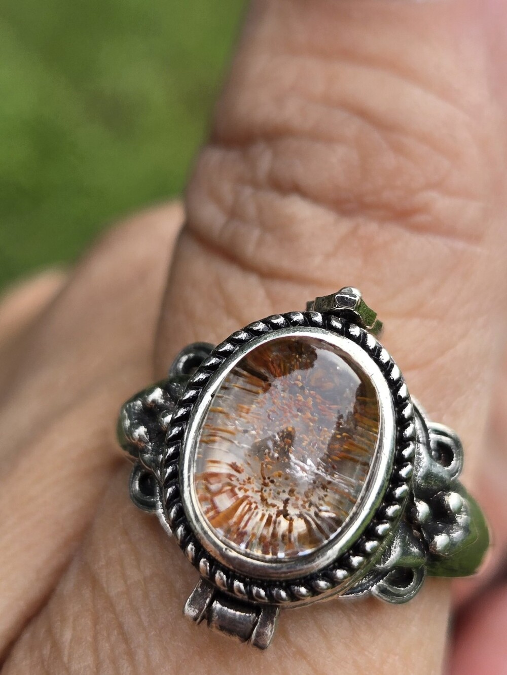 Secret Poison Locket Garden Quartz Statement Ring ✨